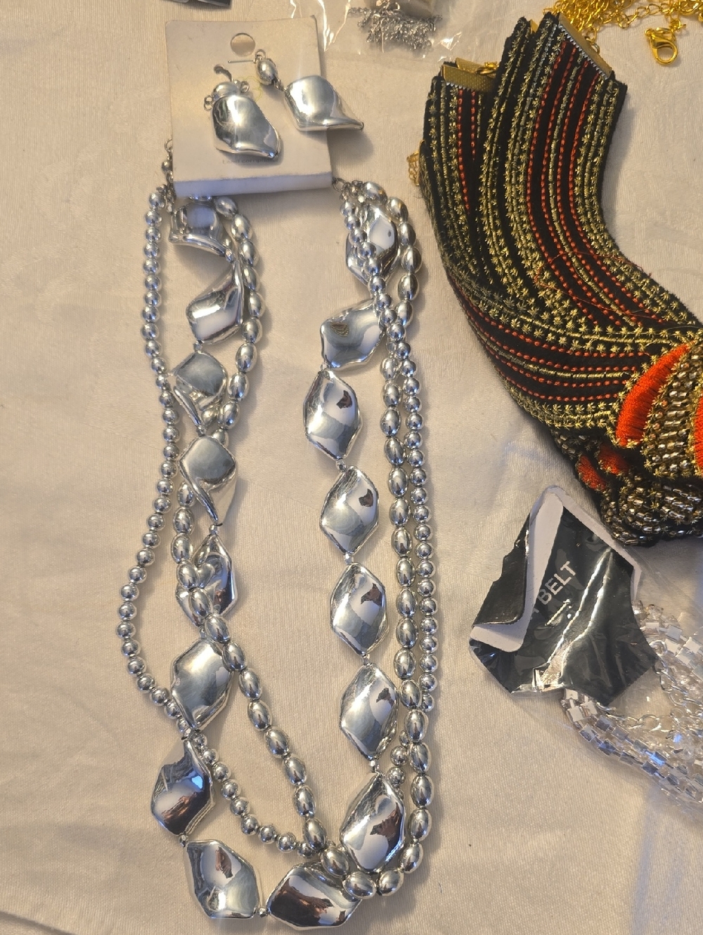 Over 20 Necklace Bundle, Mixed Colors & Designs, Beaded, Chains, Charms New - Picture 9 of 14